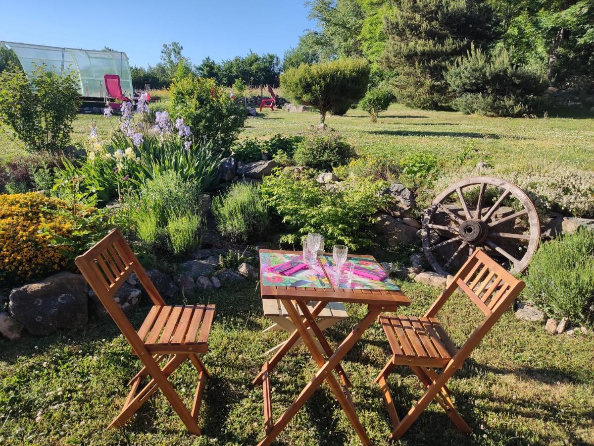 Bed and Breakfast La Chabanade Saint-Pierre-Eynac Екстер'єр фото